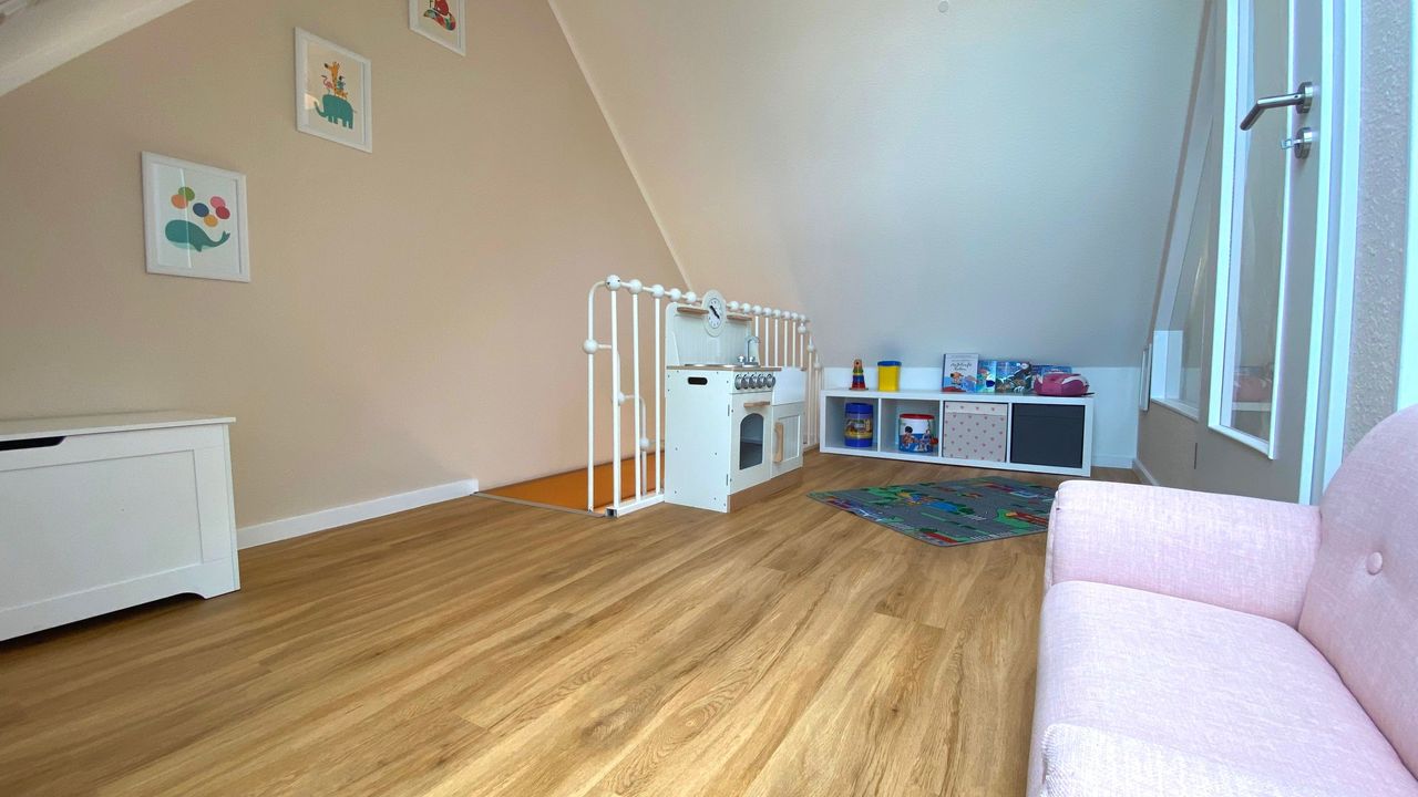 Spielezimmer im DG Spielezimmer im DG